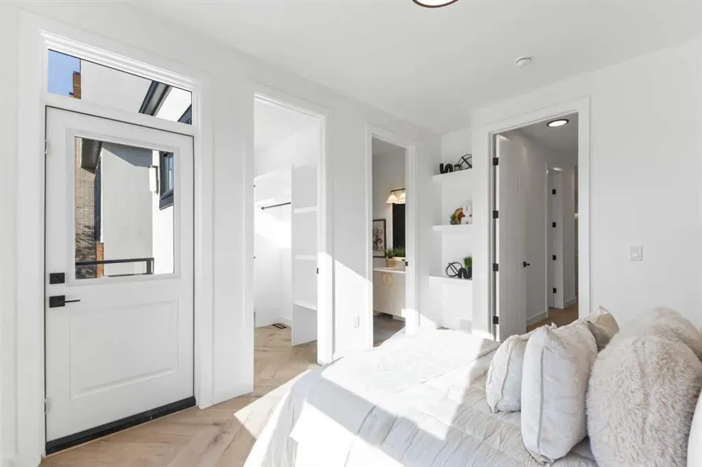 1524 29 Avenue SW, #3