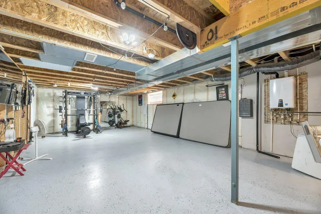 108 Evanston Hill NW