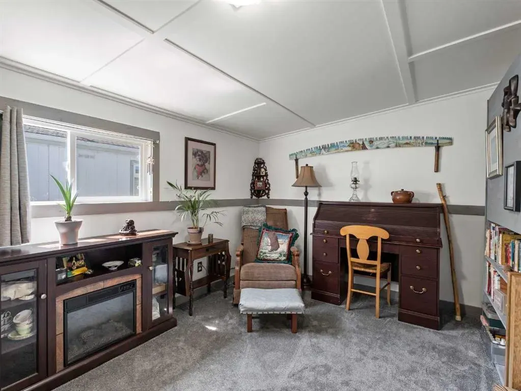 25 Homestead Way SE