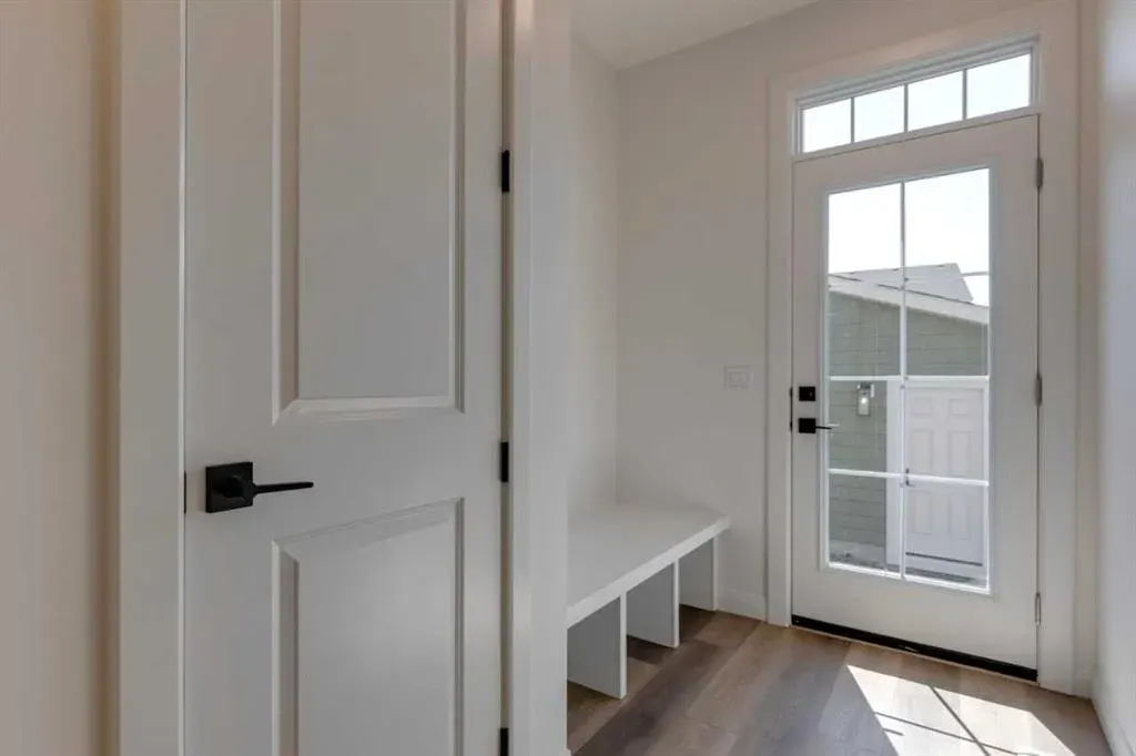 588 Grayling Bend