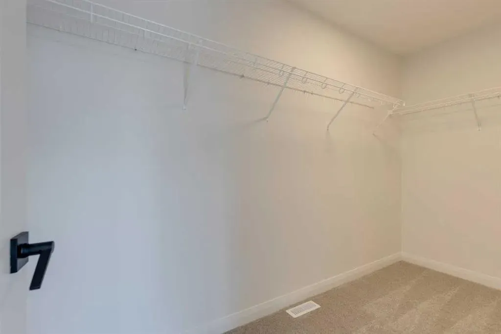 588 Grayling Bend