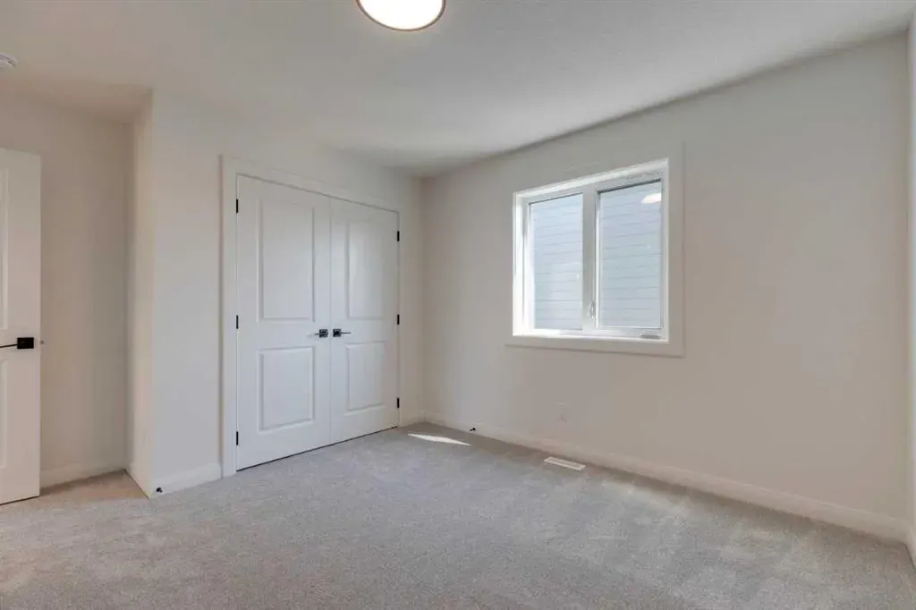 588 Grayling Bend