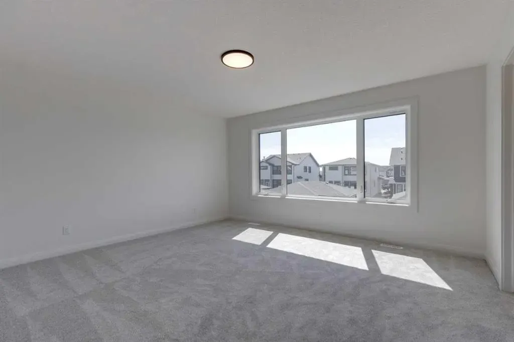 588 Grayling Bend