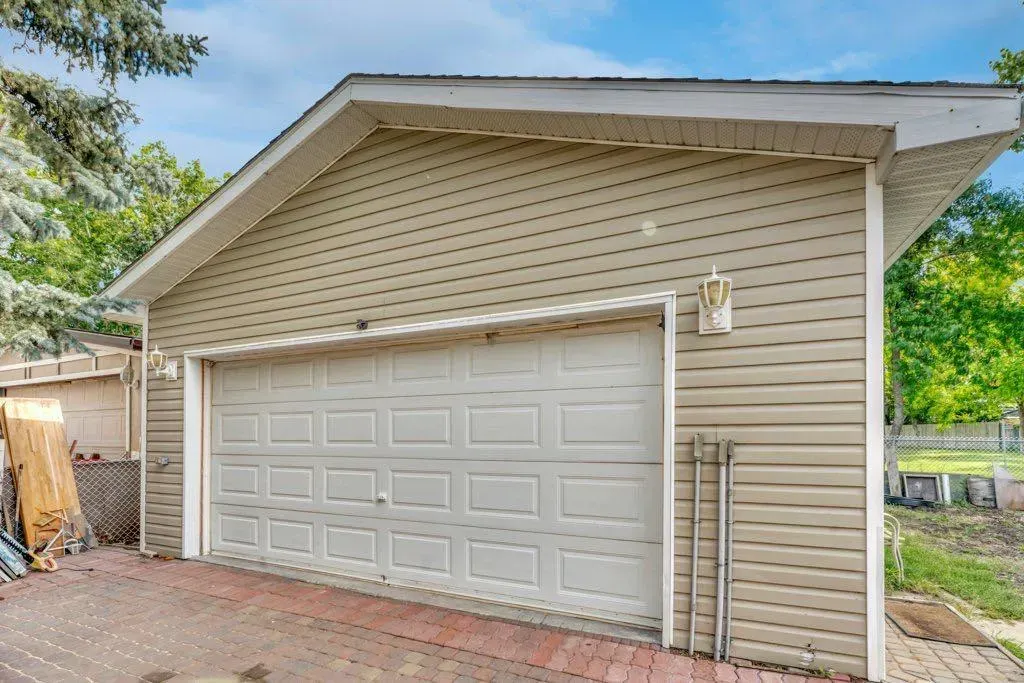 111 Brentwood Drive