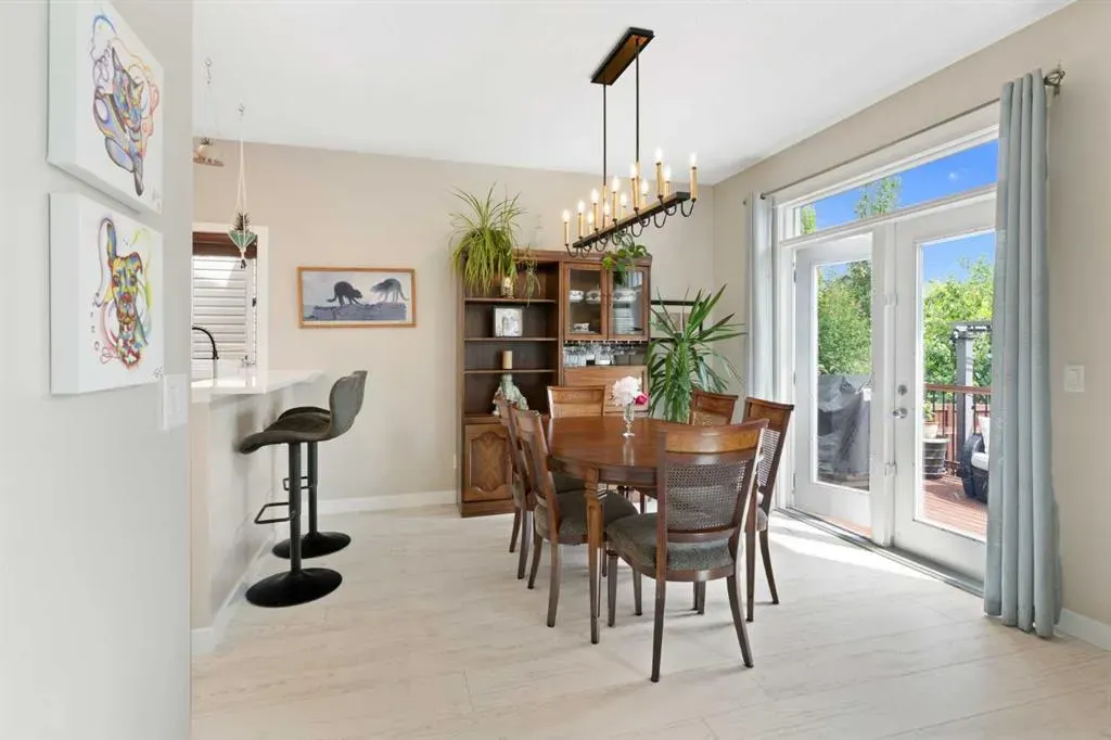 117 Tuscany Ridge Mews NW