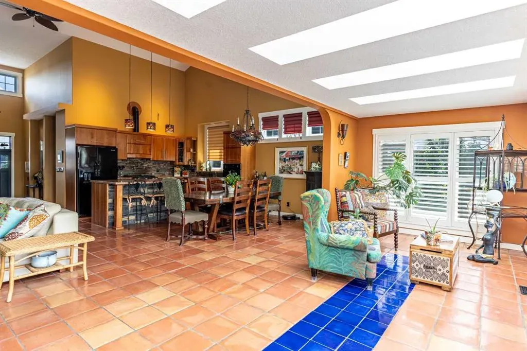 118 Riverwood Crescent SW