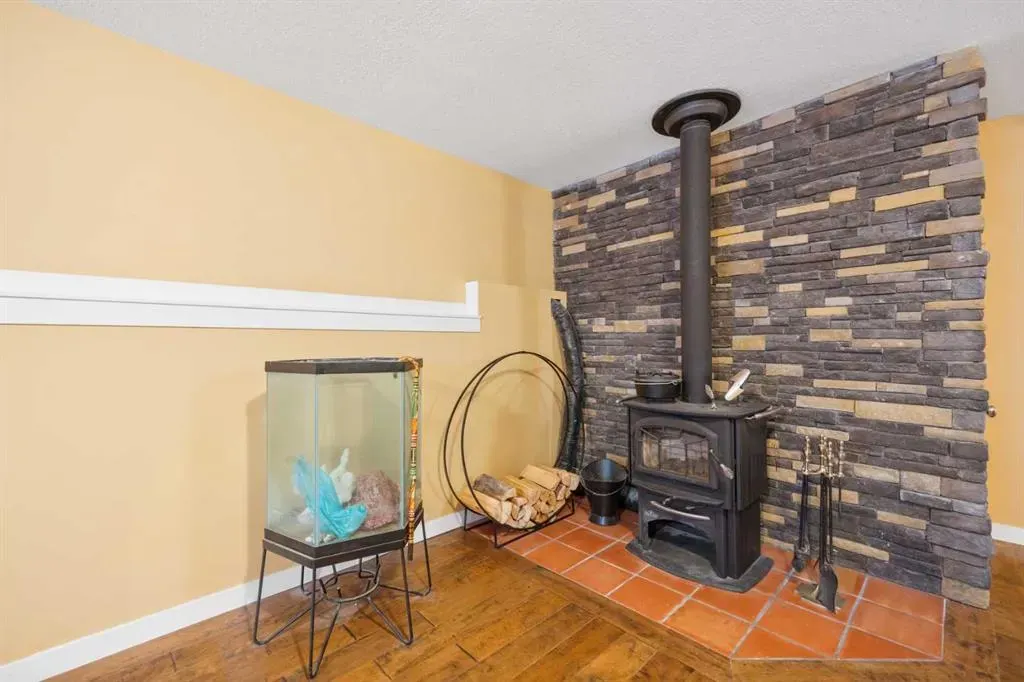 118 Riverwood Crescent SW