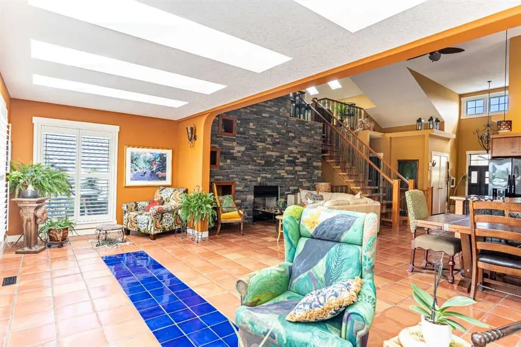 118 Riverwood Crescent SW