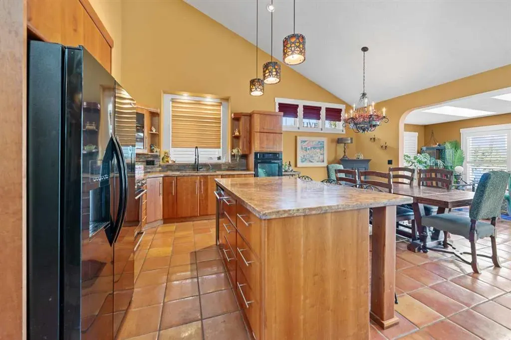 118 Riverwood Crescent SW