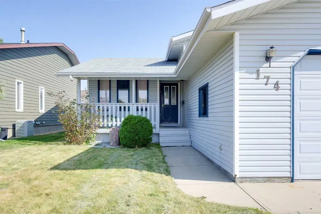 174 Donnelly Crescent