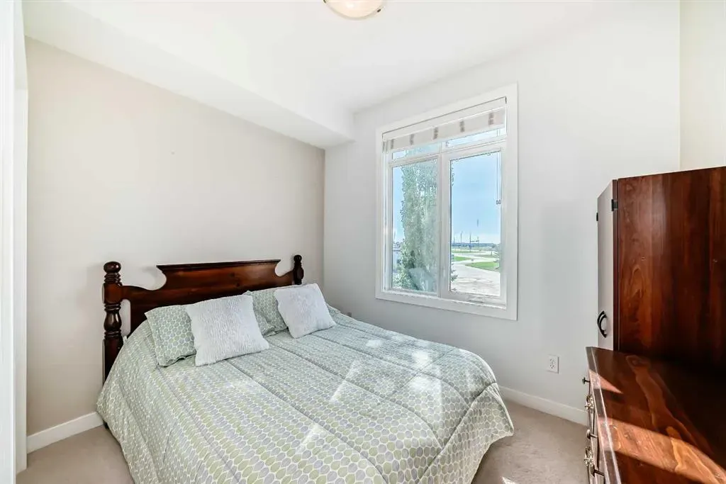 1005B Westmount Drive, #216