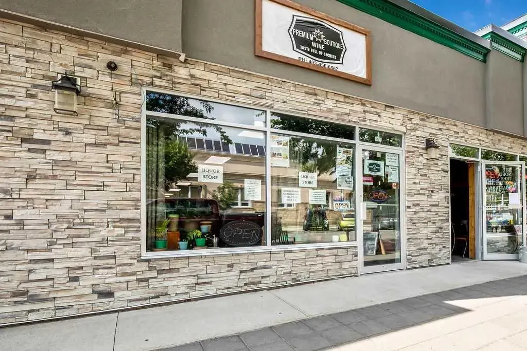 133 5th Avenue SW