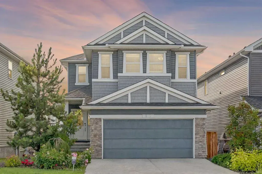 322 Evanston Way NW