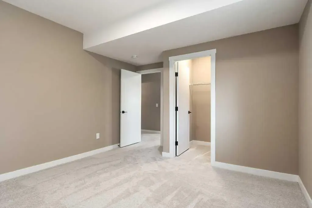 214 Monterey Bay SE