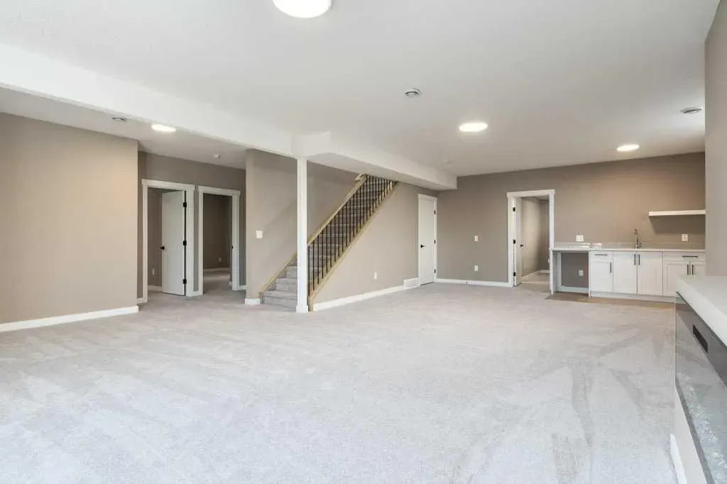 214 Monterey Bay SE