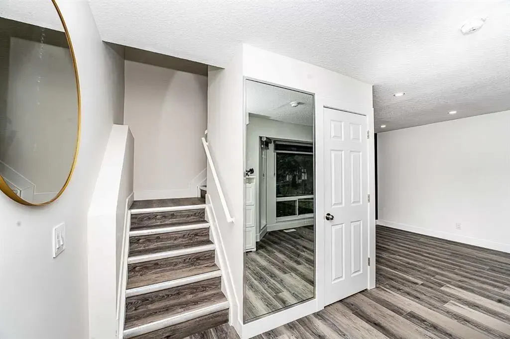 339 Martinbrook Place NE