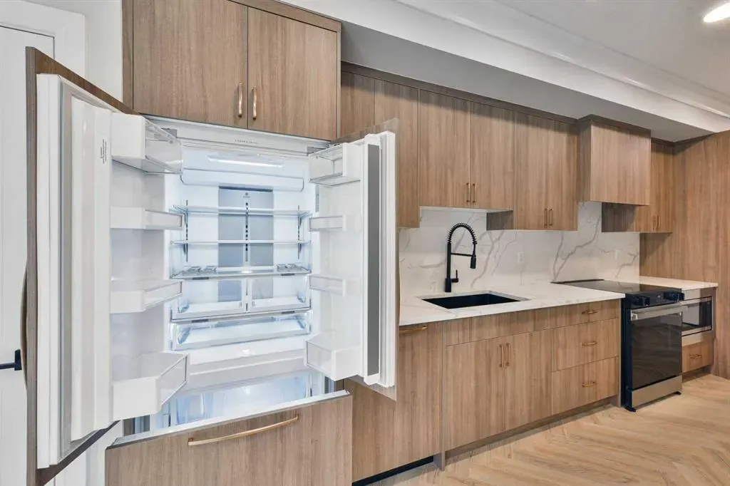 4270 Norford Avenue NW, #1203