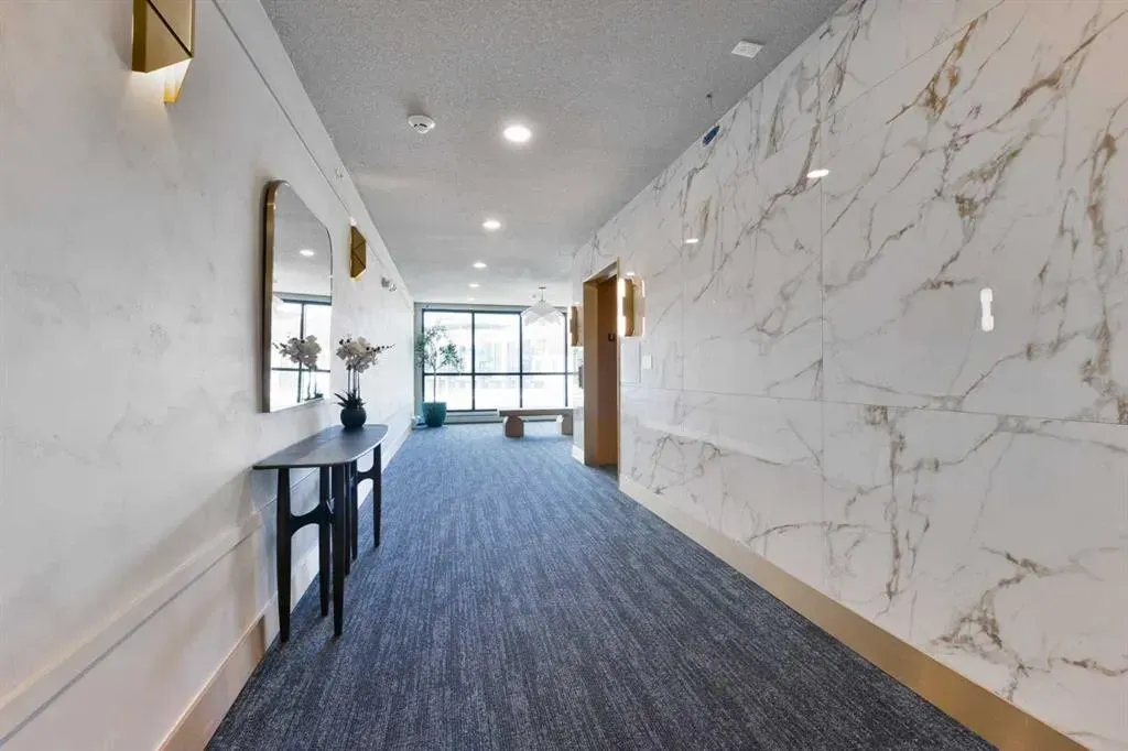 4270 Norford Avenue NW, #1203
