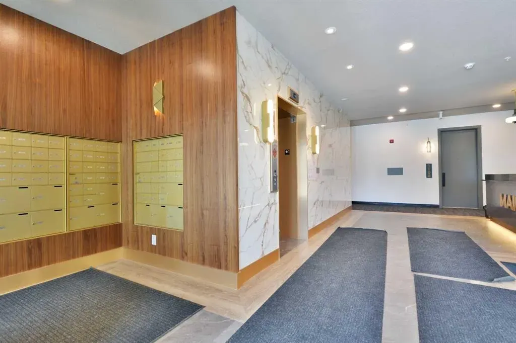 4270 Norford Avenue NW, #1203