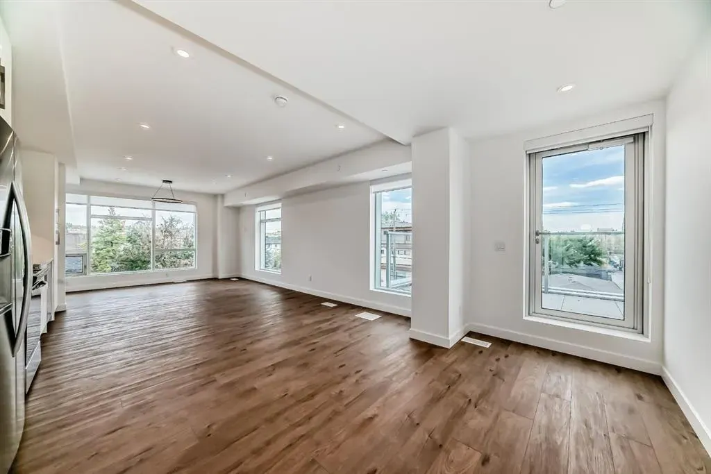 110 18A Street NW, #201