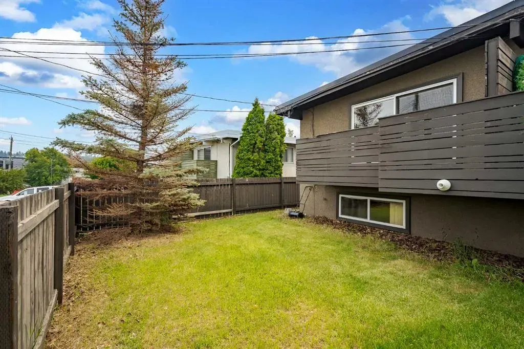 6222 31 Avenue NW, #3