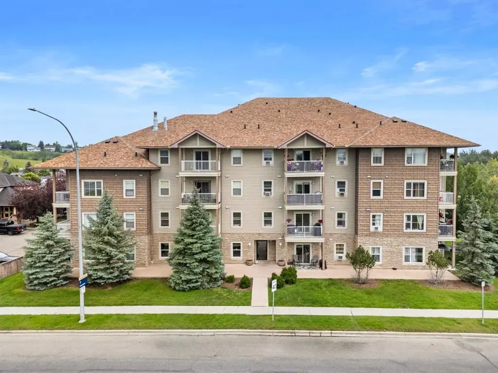 174 N Railway Street, #107