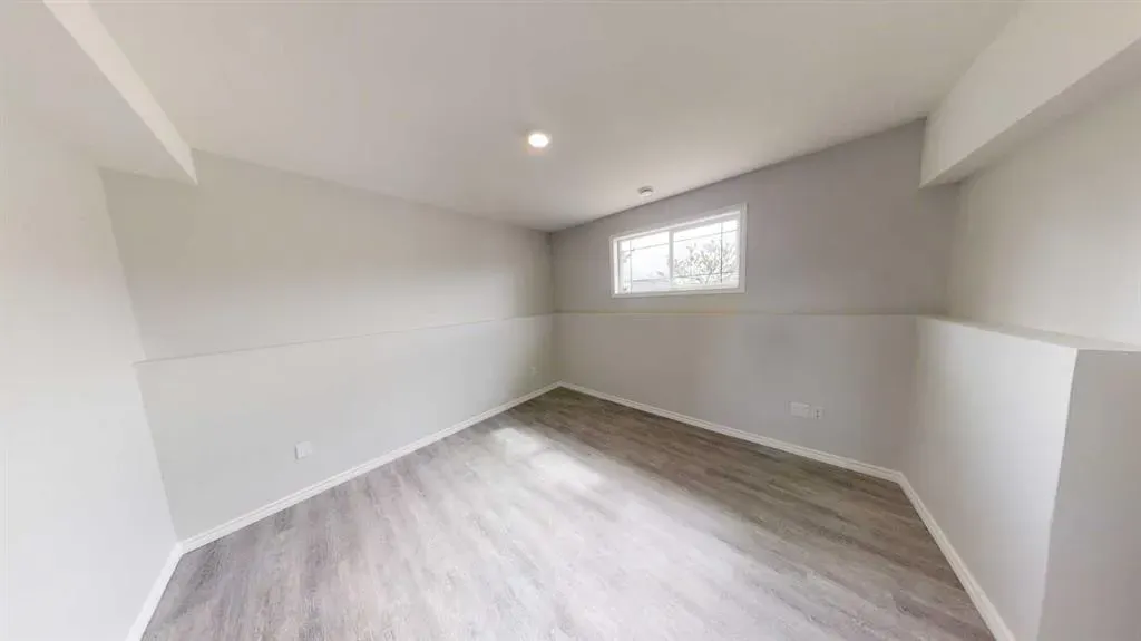 13038 90 Street