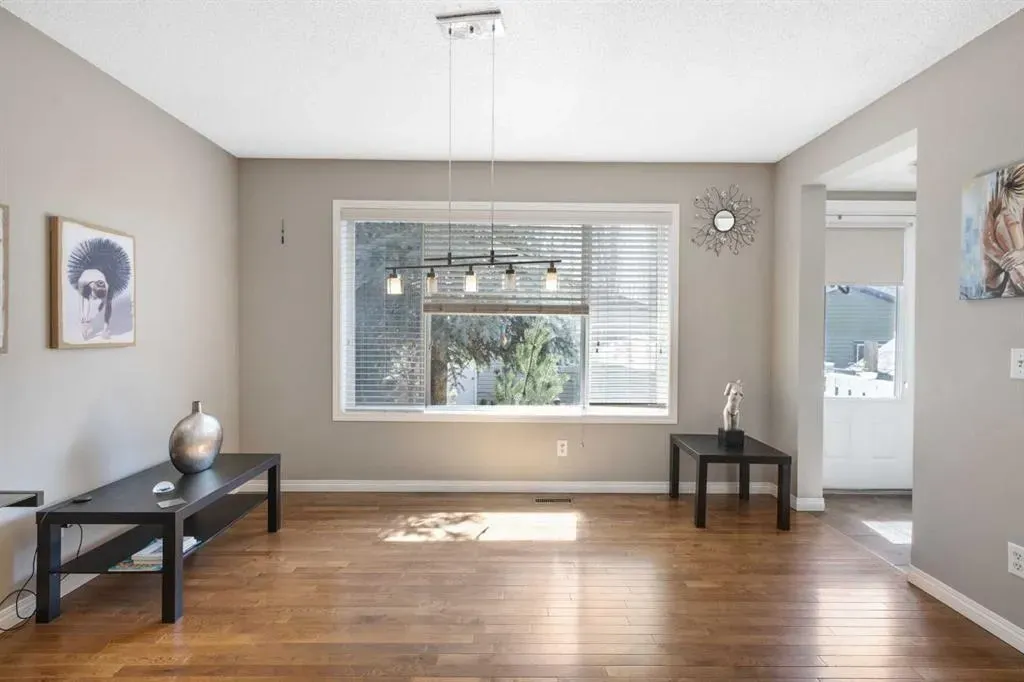 57 Auburn Bay View SE