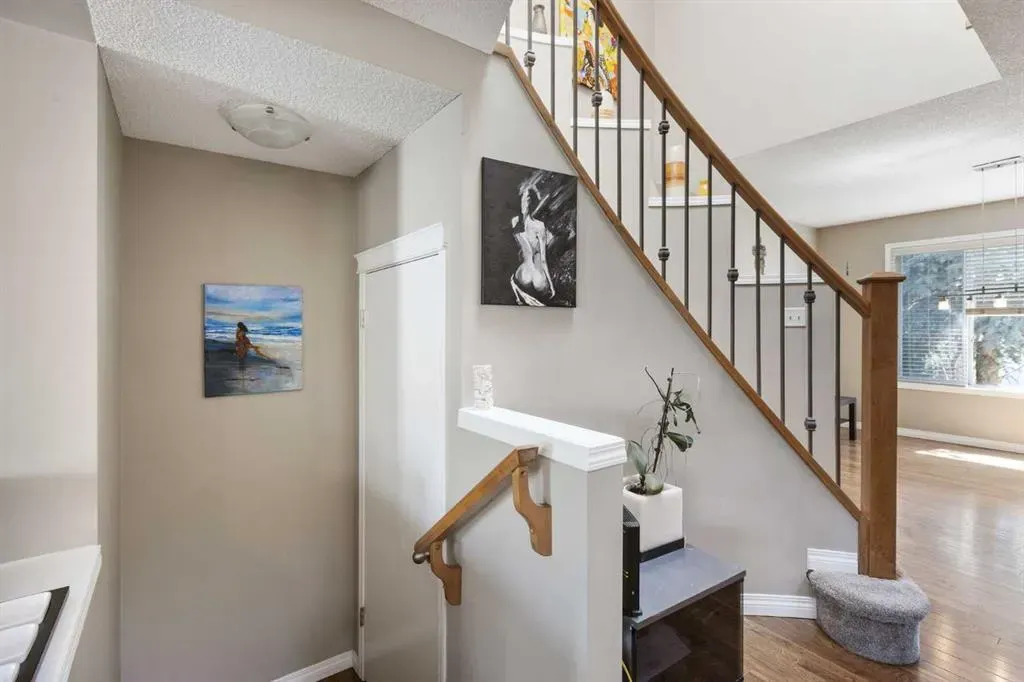 57 Auburn Bay View SE