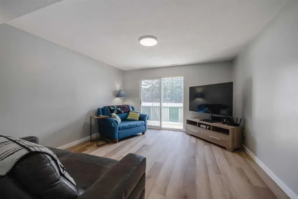 707 Westmount Drive, #12