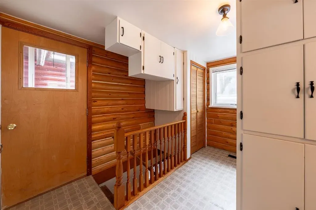 5 Poplar Place