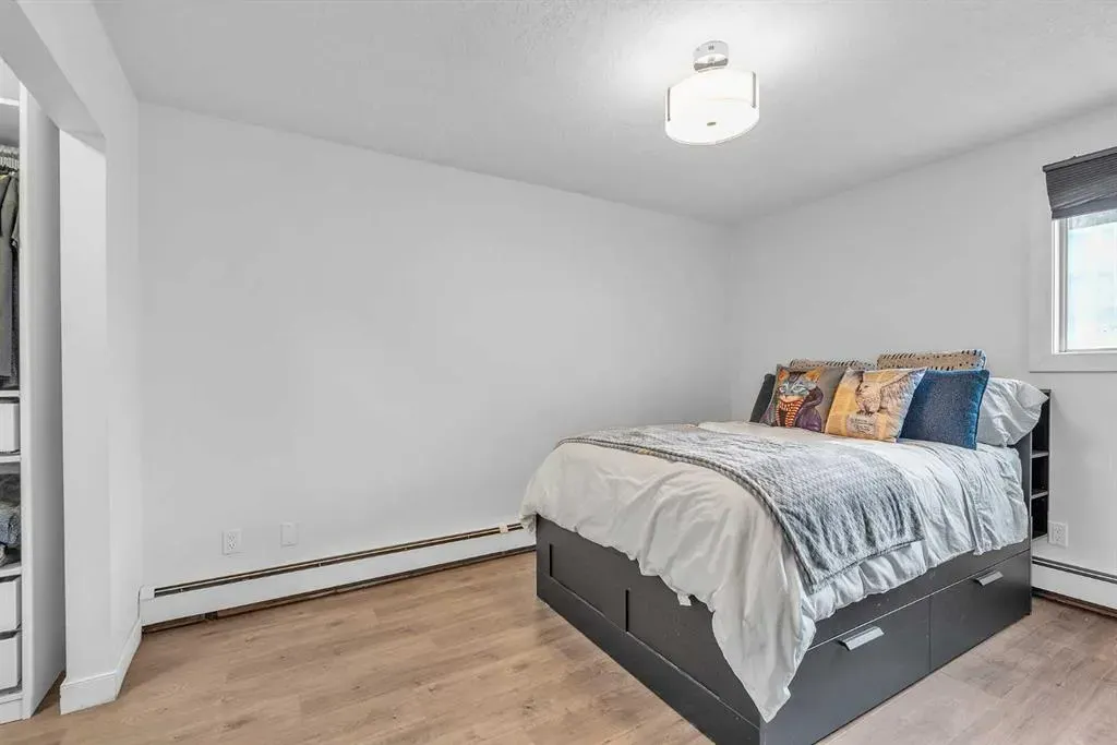 540 18 Avenue SW, #102