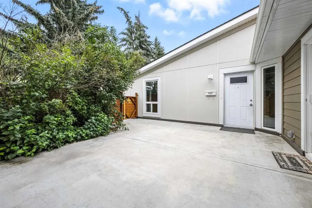 13104 Elbow Drive SW, #1107