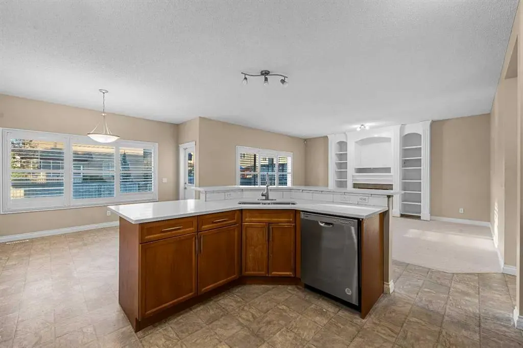 6 Kingsland Way SE