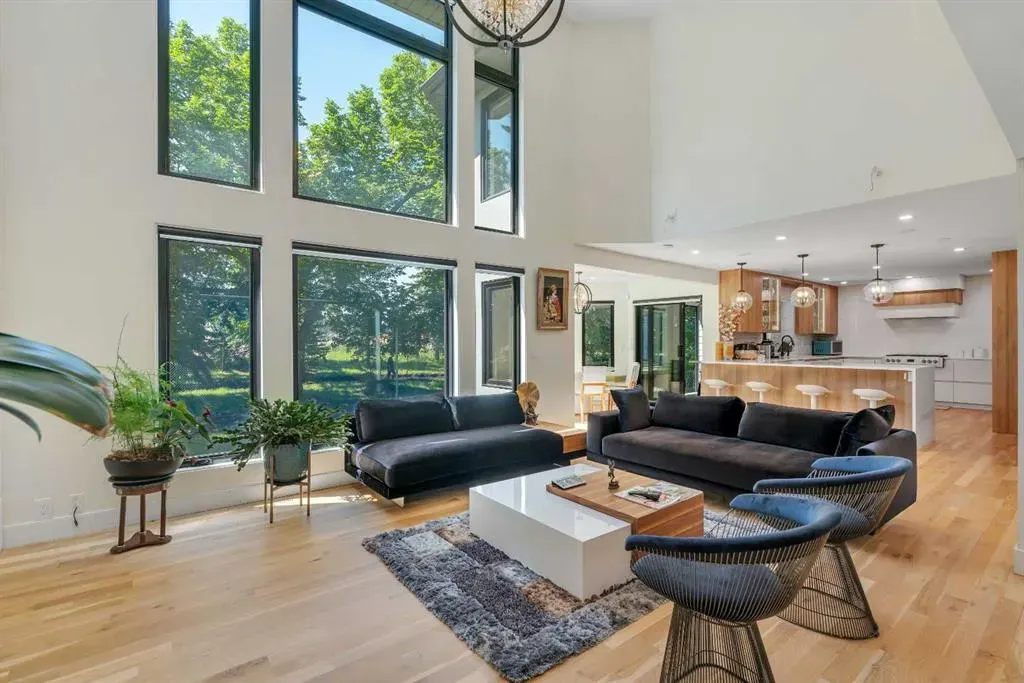 931 Shawnee Drive SW