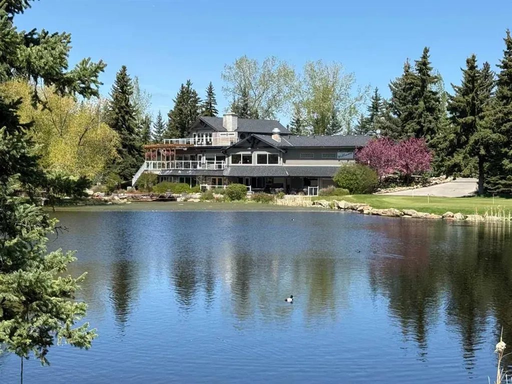 358 Crystal Green Rise