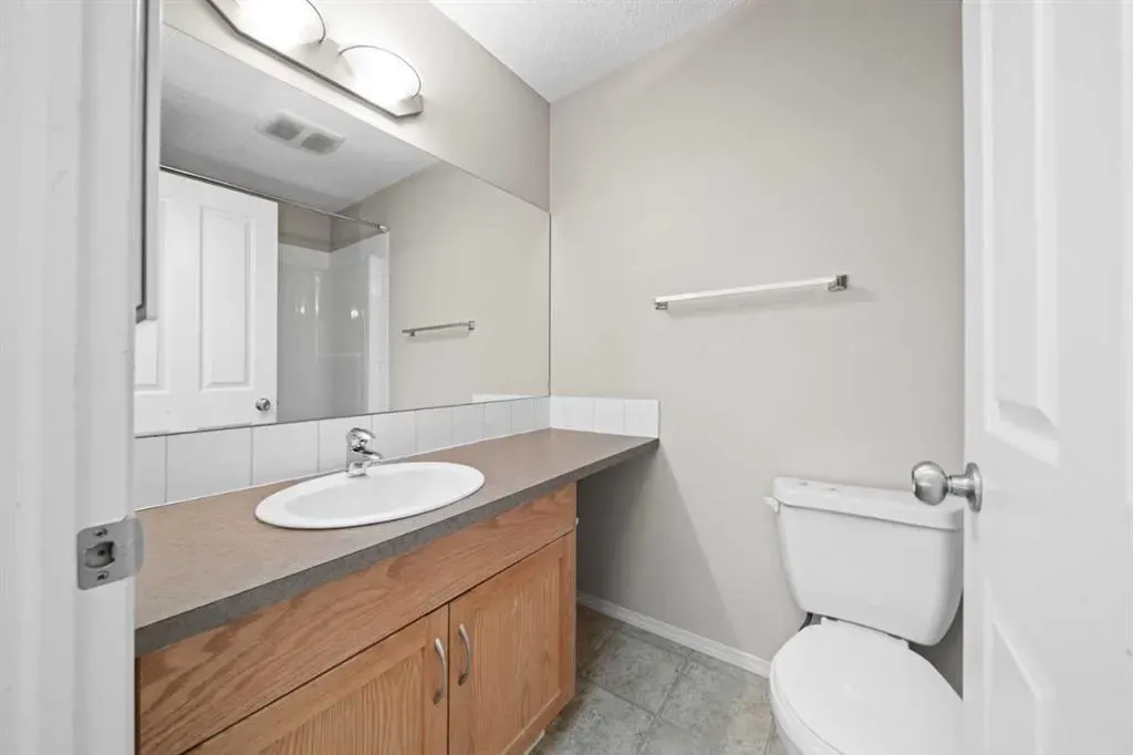 105 Drake Landing Common, #7