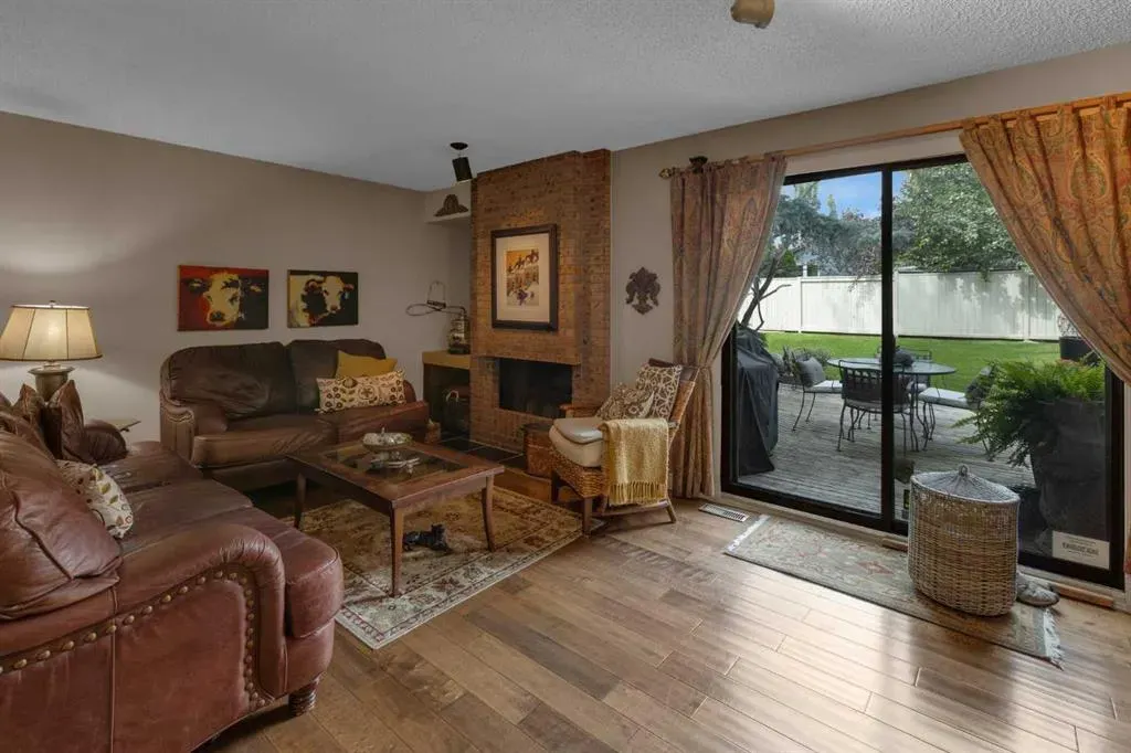 120 Deercross Road SE