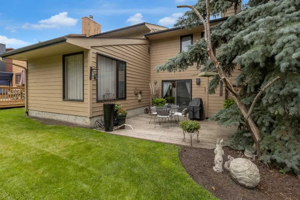 120 Deercross Road SE