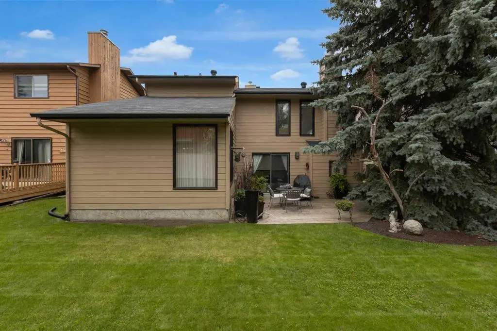 120 Deercross Road SE