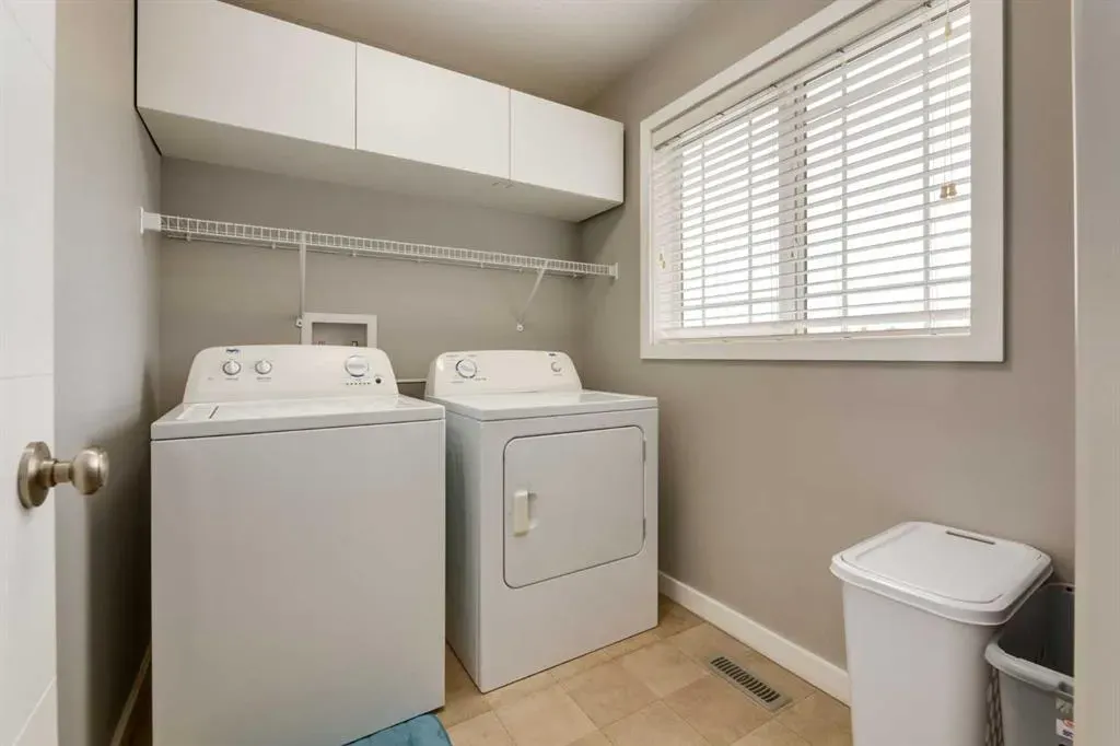 165 Bayside Loop SW
