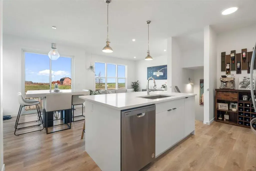 36 Magnolia Bay SE