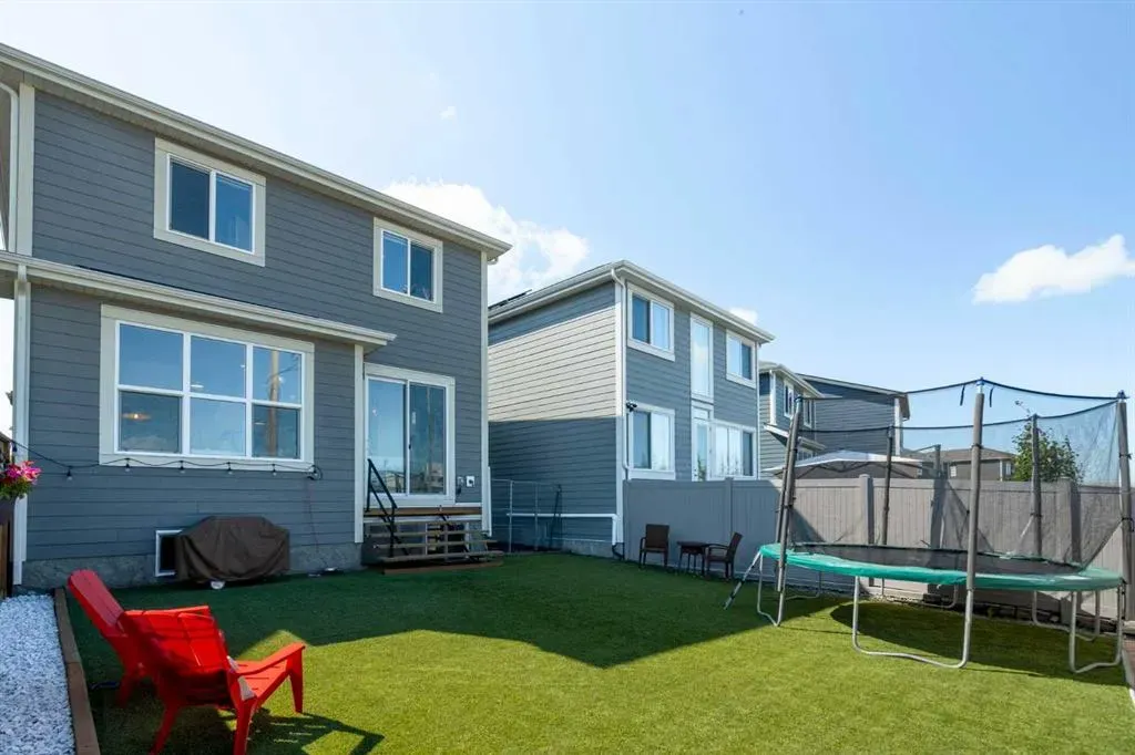 36 Magnolia Bay SE