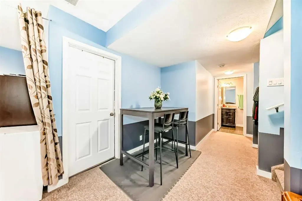 413 River Avenue, #204