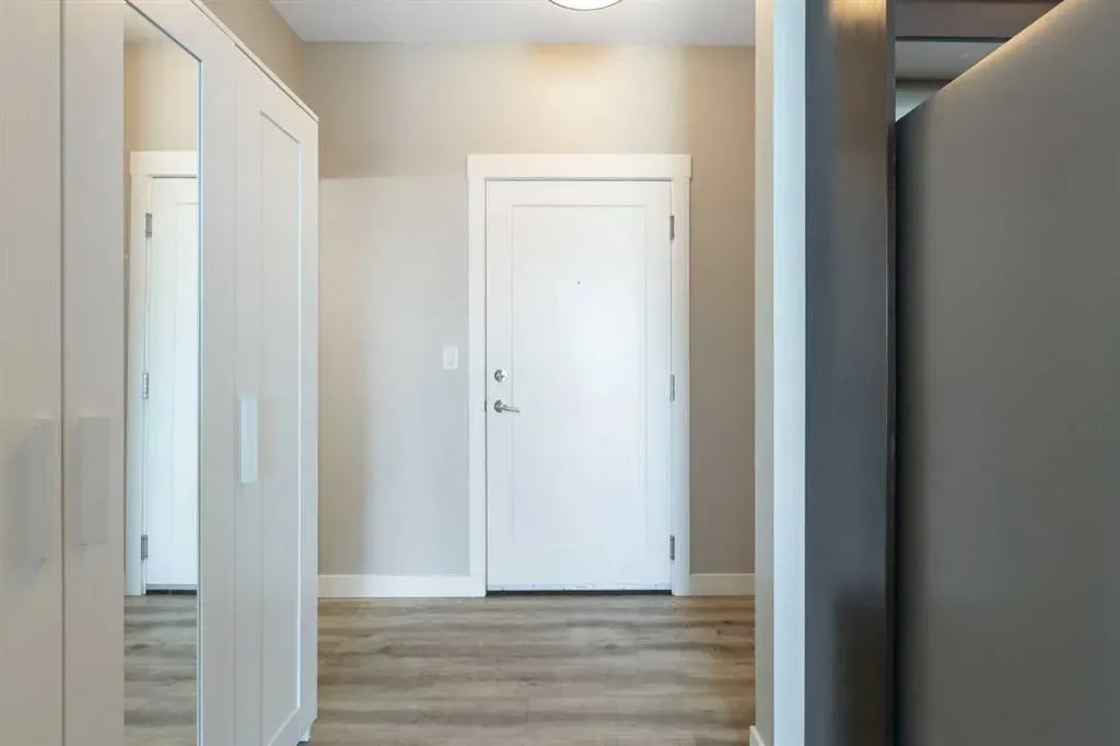 10 Walgrove Walk SE, #406
