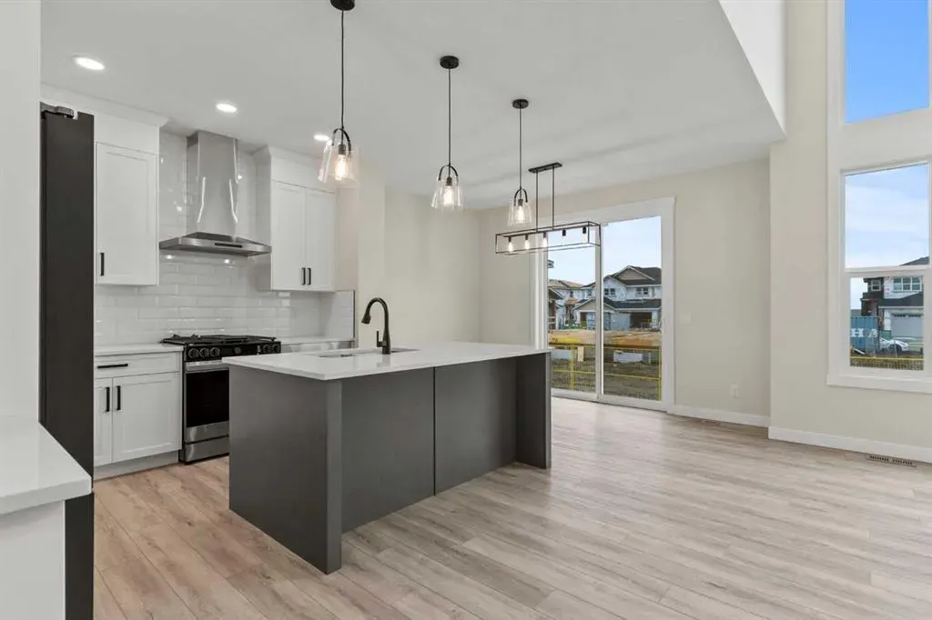 354 Kinniburgh Loop