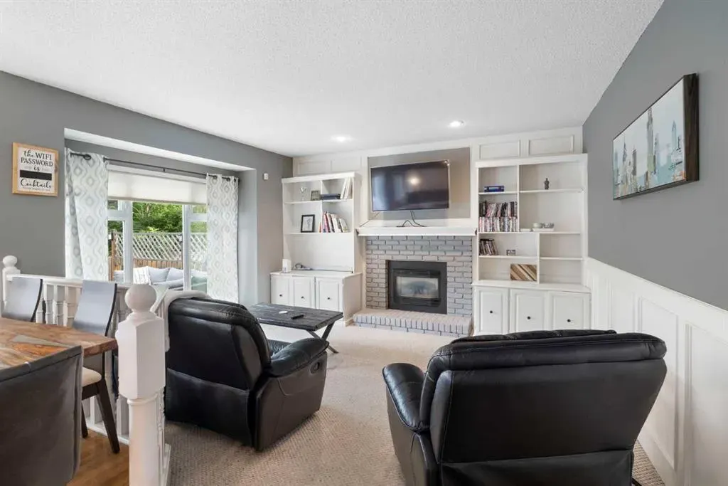 156 Woodfield Road SW