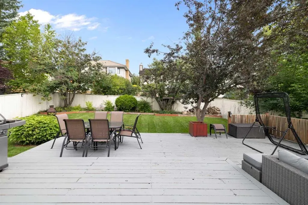 156 Woodfield Road SW