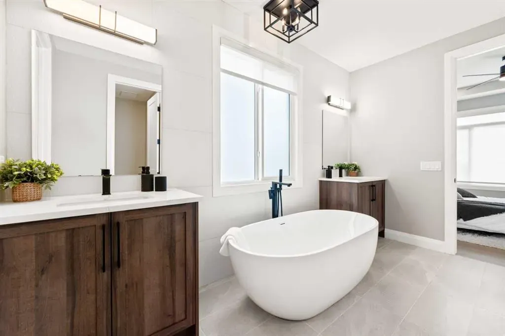 33 North Bridges Landing