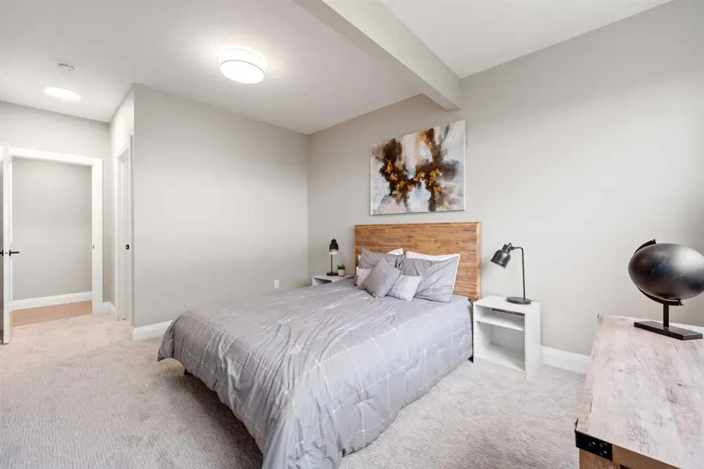 33 North Bridges Landing